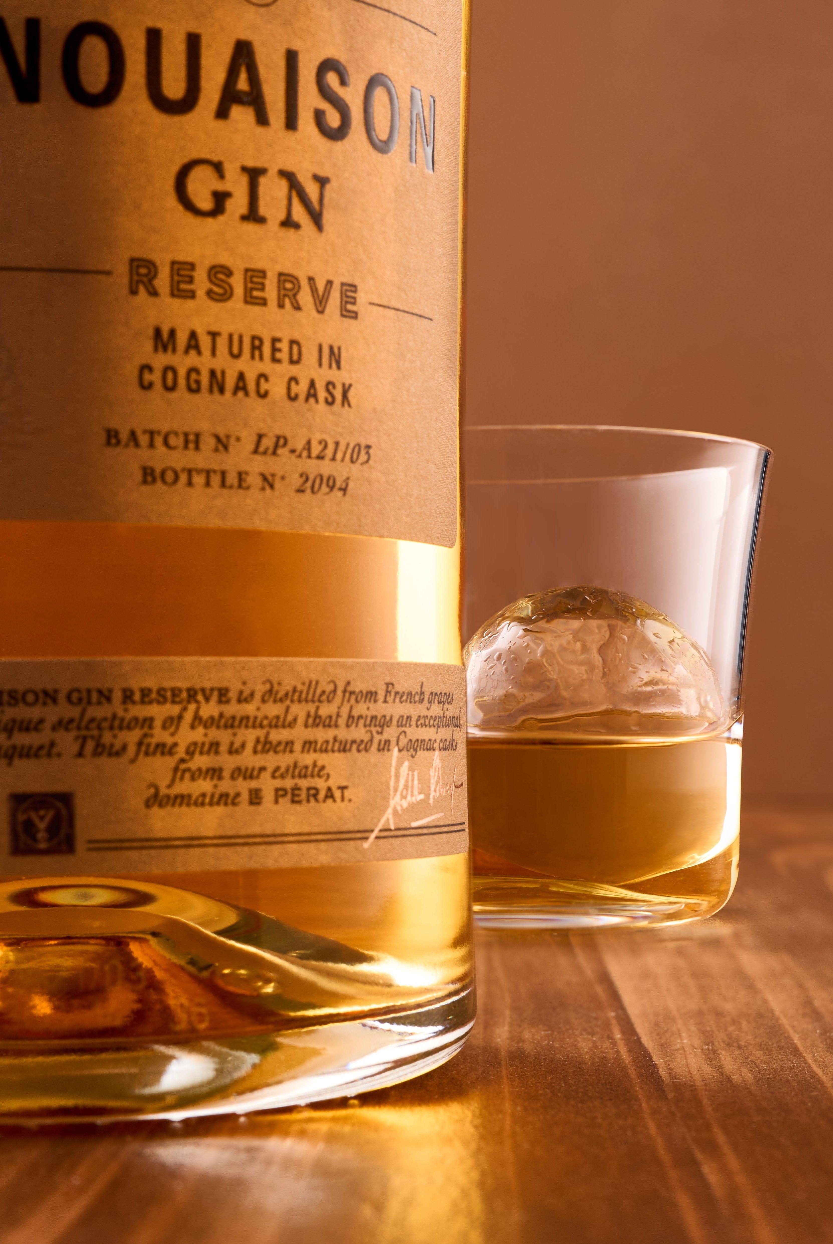 Nouaison Gin Reserve On The Rocks