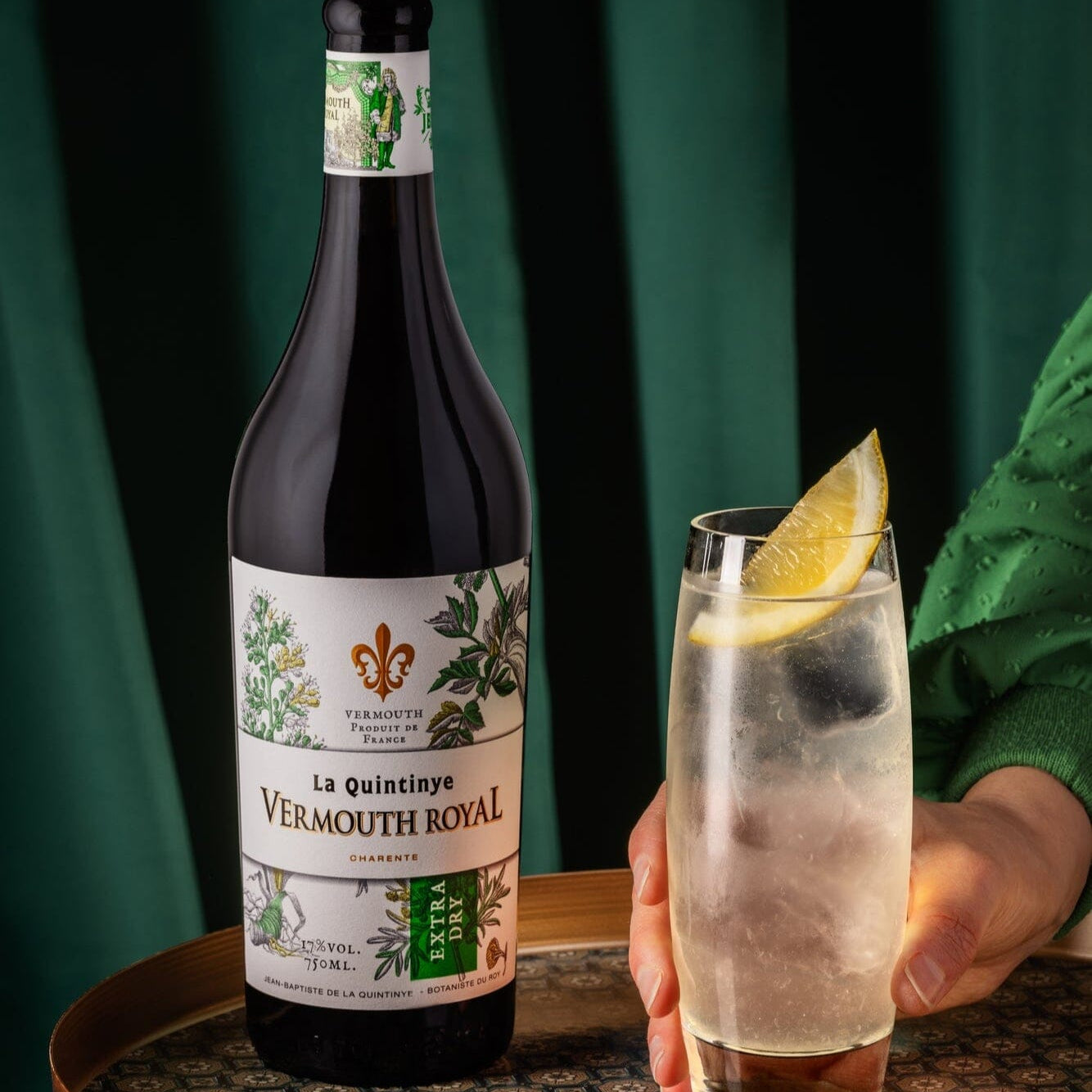 La Quintinye Vermouth Royal Extra Dry Vermouth Maison Villevert