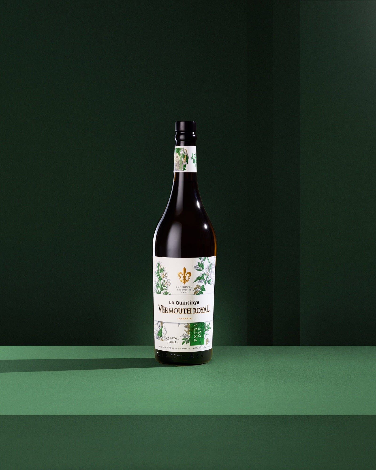 La Quintinye Vermouth Royal Extra Dry Vermouth Maison Villevert